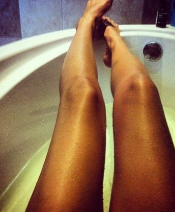 Со мной ты сможешь расслабиться и насладиться незабываемым опытом. У меня широкий спектр услуг, который поможет осуществить все твои фантазии. 😉 Наши встречи будут наполнены страстью и нежностью, я всегда стараюсь угодить своему клиенту. Мои отзывы говорят сами за себя, клиенты остаются довольными и возвращаются ко мне снова и снова. 🌟 Для удобства ты можешь ознакомиться с моими фото на моей страничке. Так что, если ты хочешь провести незабываемое время в Москве, не сомневайся, я жду тебя! 🌹 11574, 19 лет